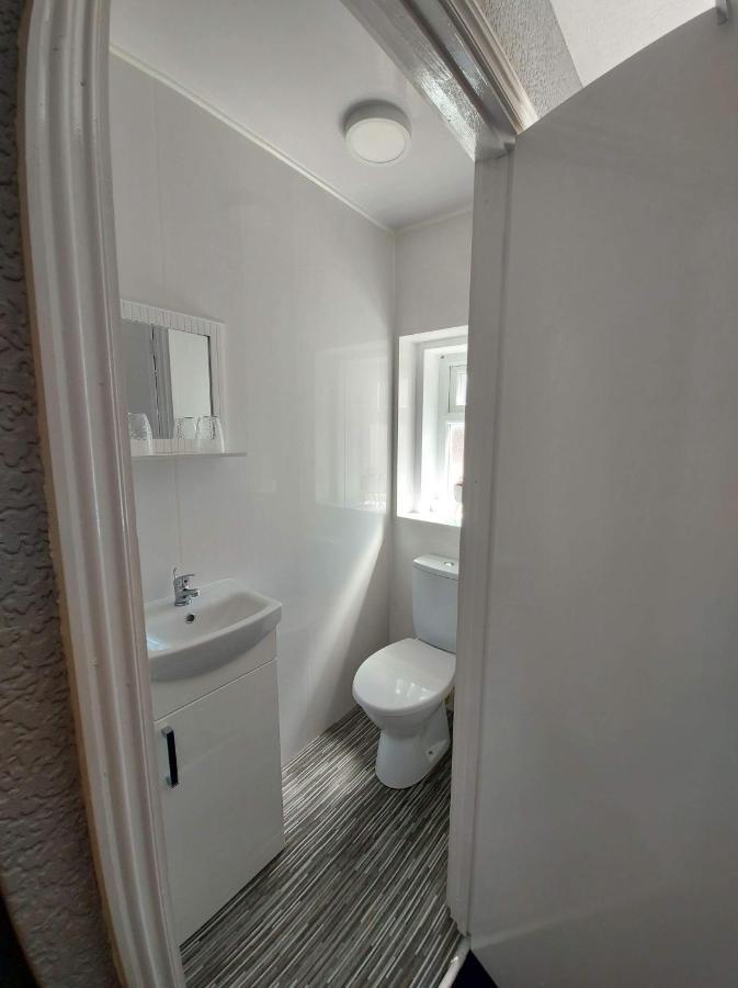 블랙풀 The Clevedon B&B 외부 사진