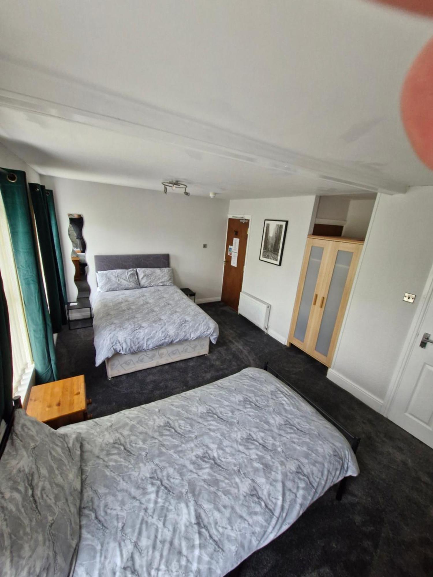 블랙풀 The Clevedon B&B 외부 사진