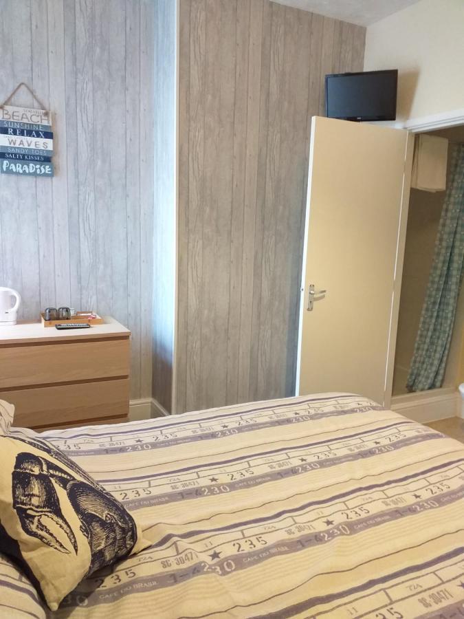 블랙풀 The Clevedon B&B 외부 사진